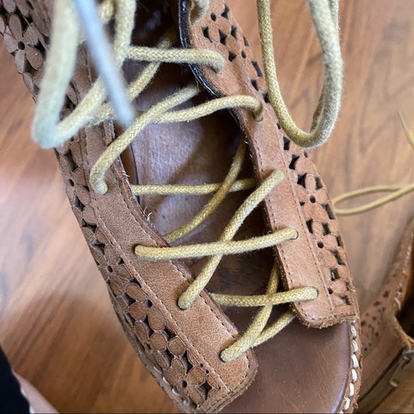 Jeffrey Campbell Cors sandals size 8 - Picture 12 of 13